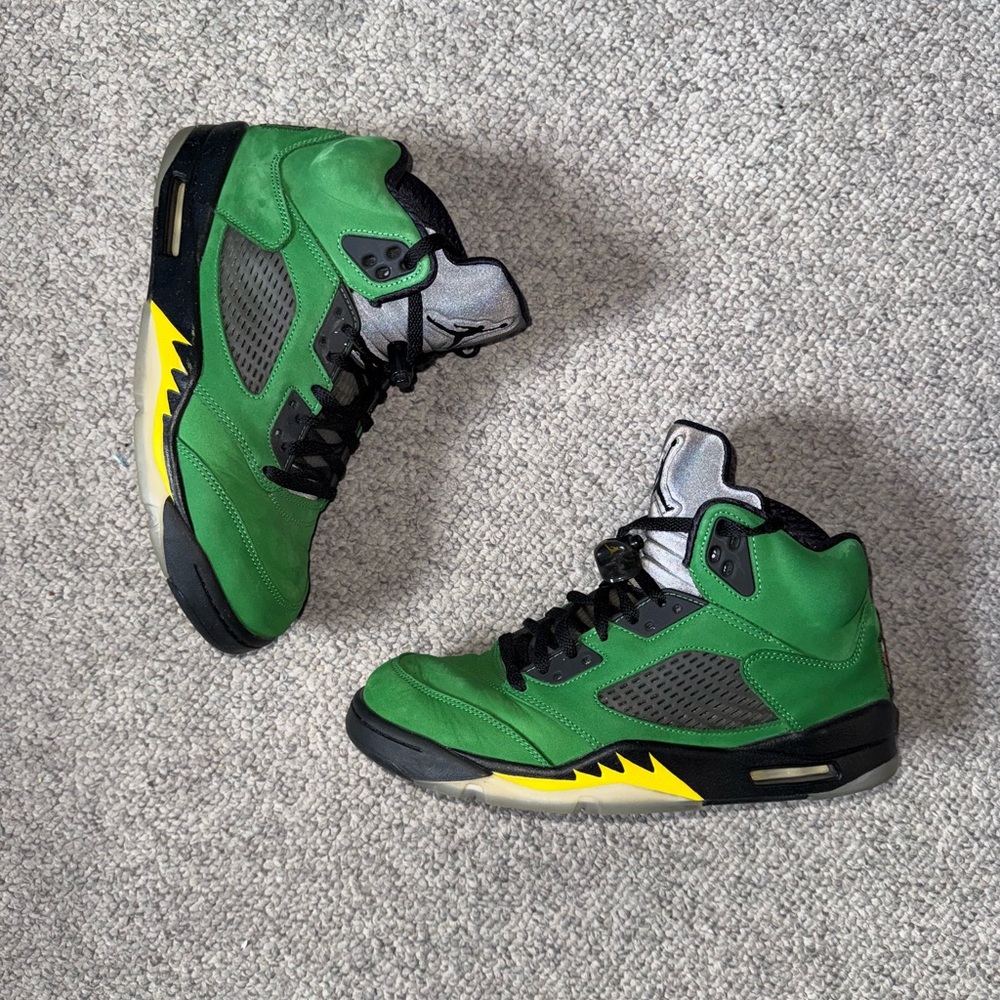 Jordan 5 Retro - SE Oregon Size 10